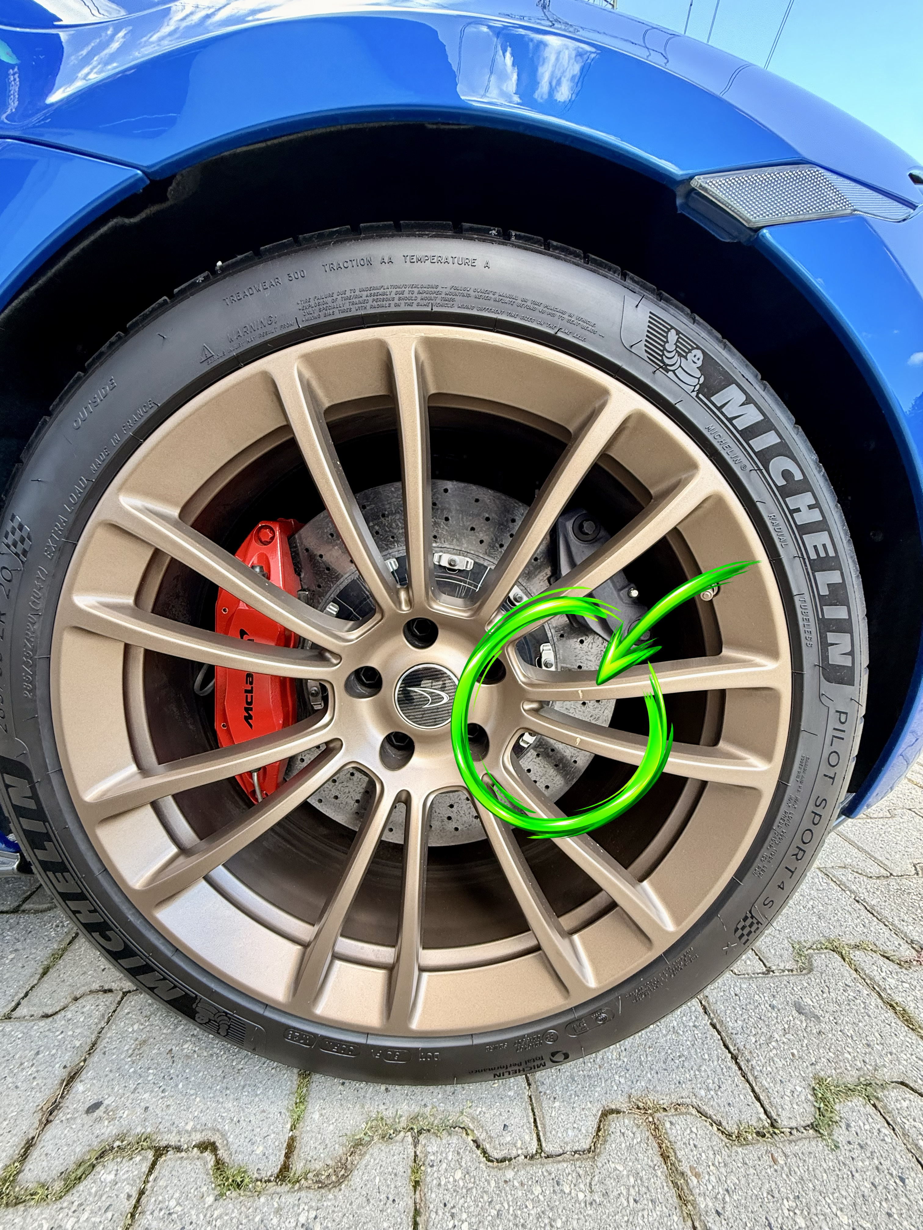 Scratched rim